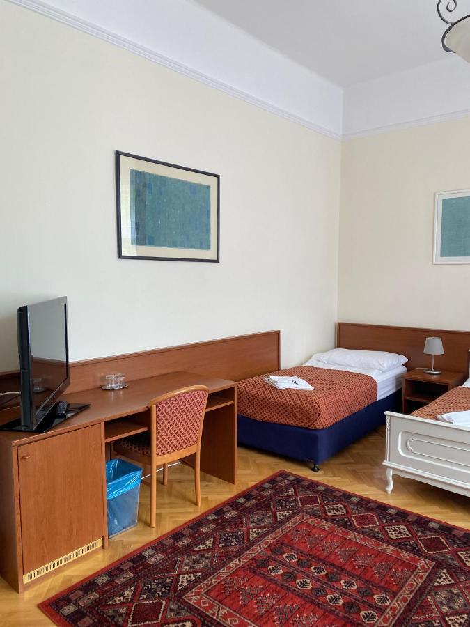 Fonix Hotel Balatonföldvár 외부 사진