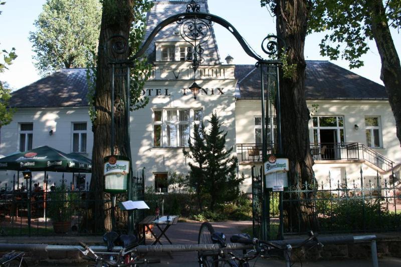 Fonix Hotel Balatonföldvár 외부 사진