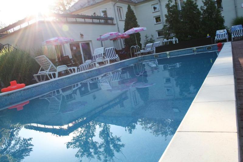 Fonix Hotel Balatonföldvár 외부 사진