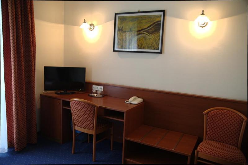 Fonix Hotel Balatonföldvár 외부 사진