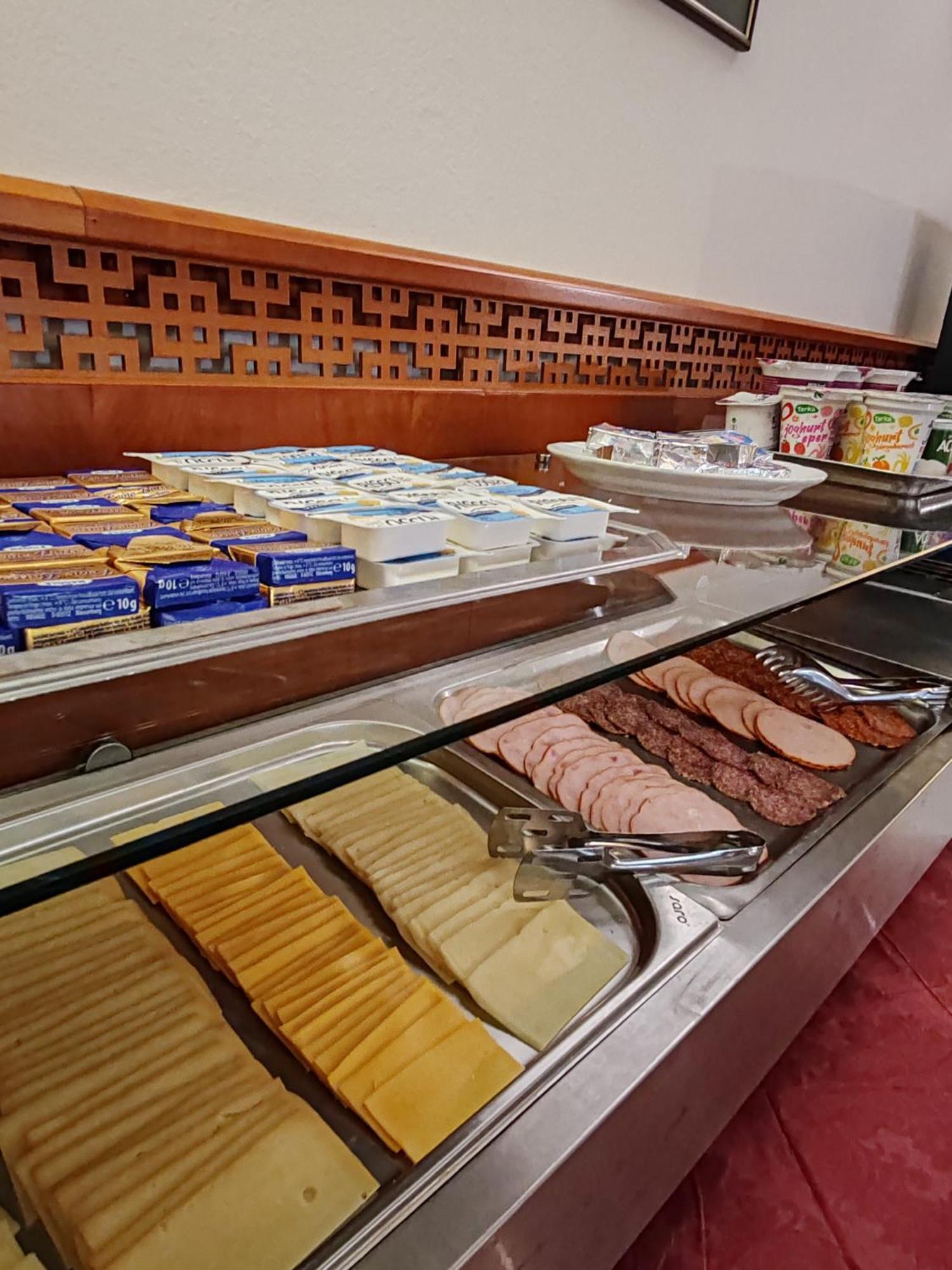 Fonix Hotel Balatonföldvár 외부 사진