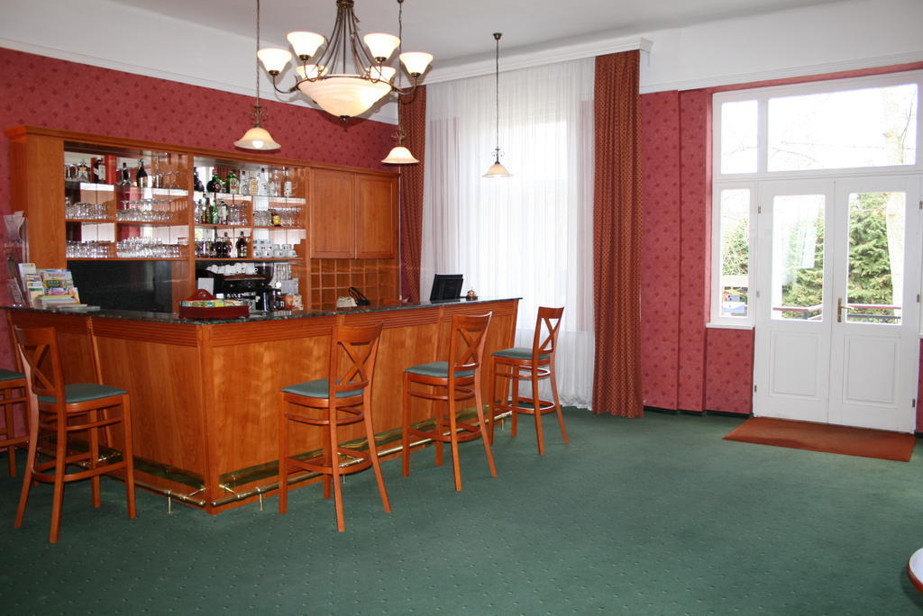 Fonix Hotel Balatonföldvár 외부 사진